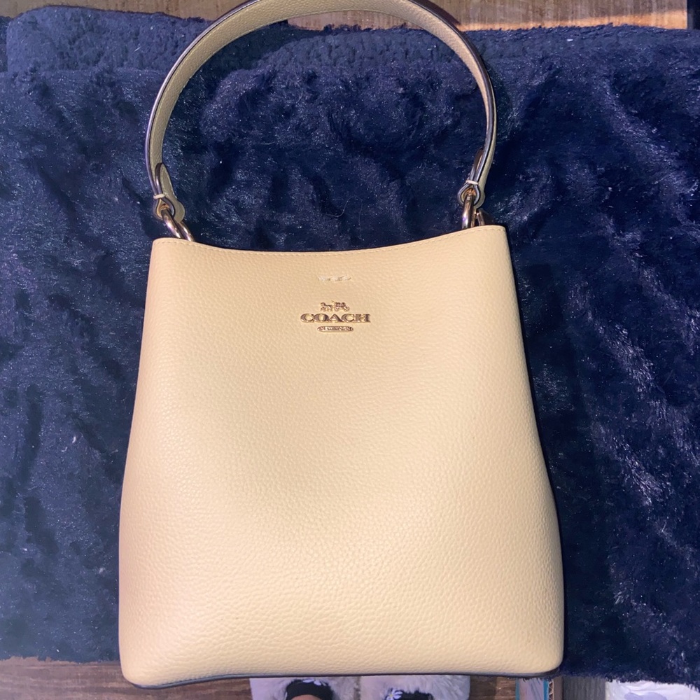 Coach bucket bag
